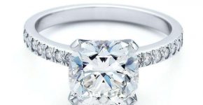 Anello di fidanzamento, il regalo di Natale più bello.