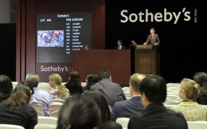 Un'asta di arte da Sotheby's.