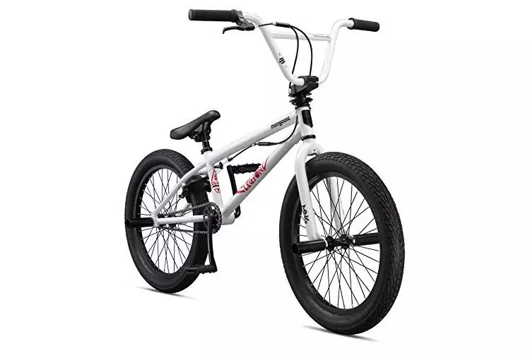 Una bici sportiva BMX adatta anche agli adulti.